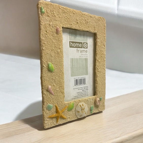 New Home Target 3x5 Picture Frame Beach Sea shells stands on Dest table top - Picture 2 of 6